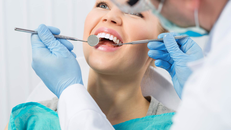 Dentist pass: Δωρεάν εξετάσεις στον οδοντίατρο για παιδιά από 6 έως 12 ετών