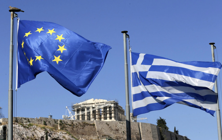Η Ελλάδα ανεβαίνει 9 θέσεις στον δείκτη δημοκρατίας του Economist