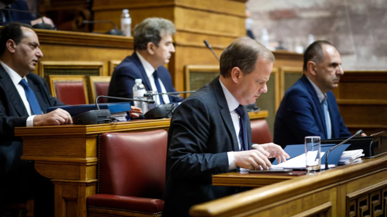 Καραμανλής: Παραλάβαμε το 18% της σύμβασης 717 και το προχωρήσαμε στο 70%