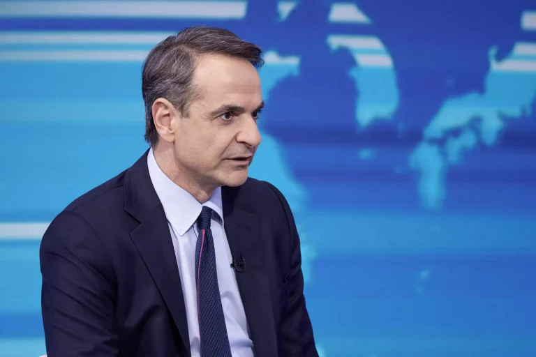 Μητσοτάκης: Στα 780 ευρώ ο κατώτατος μισθός