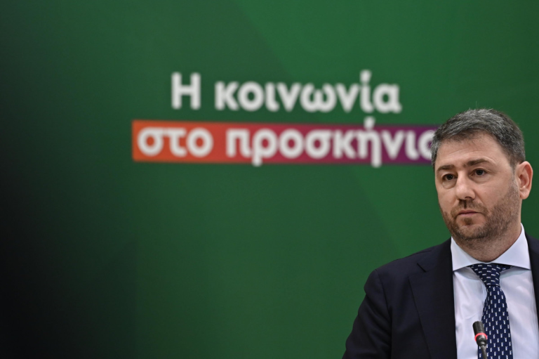 ΠΑΣΟΚ: Οι 8 προτάσεις Ανδρουλάκη για την «αναγέννηση του ΕΣΥ»