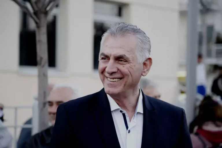 Ανδρέας Παχατουρίδης: Στο Περιστέρι και σε εσάς ανήκω μόνο