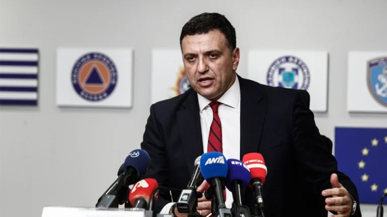 Νέο SOS για την κακοκαιρία «Daniel»: Θα διαρκέσει μέχρι αύριο το βράδυ, λέει ο Κικίλιας