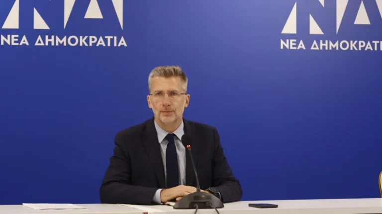 Σκέρτσος για Κασσελάκη: «Αν έχεις υποψήφιο με όψη Μητσοτάκη και με ψυχή Πολάκη αυτό δεν λύνει το πρόβλημα»