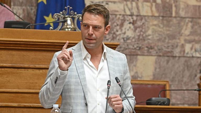 Στέφανος Κασσελάκης: Ντεμπούτο στην ΚΟ του ΣΥΡΙΖΑ «Εμείς οι 48 απέναντι στους “άριστους” 158»