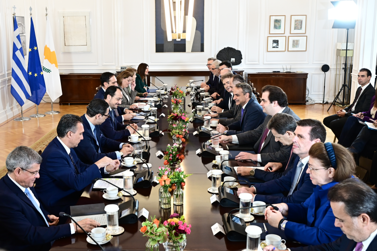 Μητσοτάκης στις κοινές δηλώσεις με τον Νίκο Χριστοδουλίδη: Εθνική προτεραιότητα το Κυπριακό