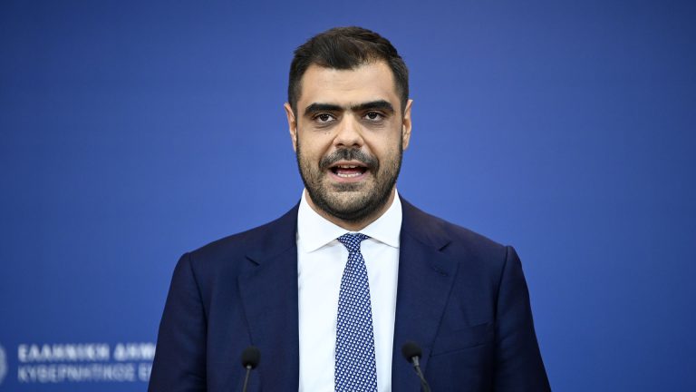 Π. Μαρινάκης: Δεν θέλουμε να «τσουβαλιάσουμε» τους ελεύθερους επαγγελματίες, δεν είναι οριζόντιο νομοσχέδιο