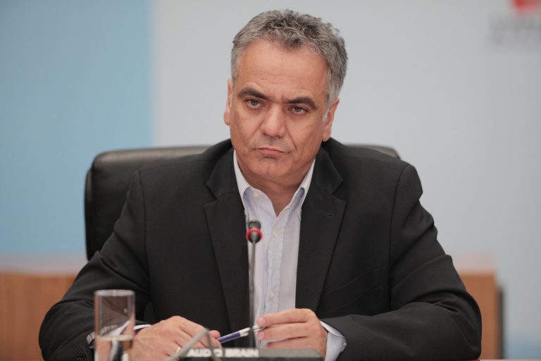 Πάνος Σκουρλέτης: Πάει στη Δίωξη Ηλεκτρονικού Εγκλήματος για το τρολ Πεν Νταλαούρα