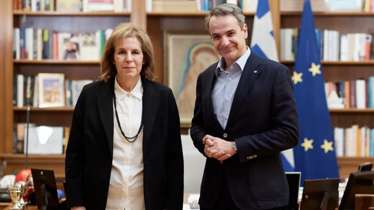 Η Εύη Χριστοφιλοπούλου: Εντάσσεται στη Νέα Δημοκρατία