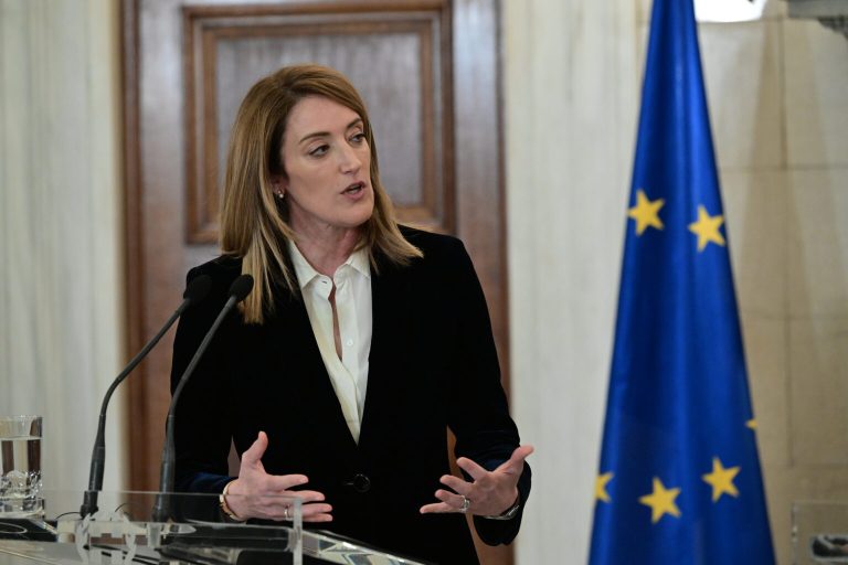 Μέτσολα: Η Ελλάδα έκανε σημαντικά βήματα για τη διαφάνεια και την ισότητα
