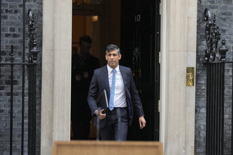 Ηνωμένο Βασίλειο: Πρόωρη προσφυγή στις κάλπες