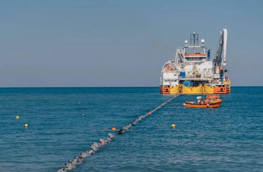 Θρίλερ με το ηλεκτρικό καλώδιο Κρήτης – Κύπρου, στην κόψη του ξυραφιού οι διαβουλεύσεις