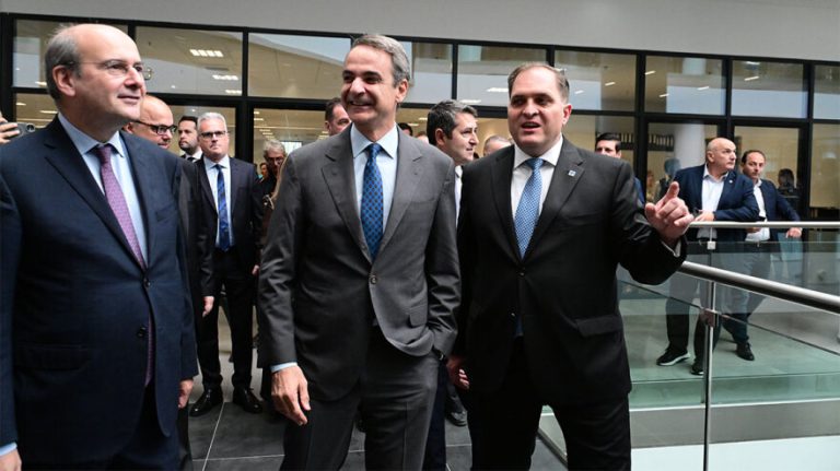 Κυριάκος Μητσοτάκης: Πρόθεσή μας η σταδιακή μείωση των φόρων μέχρι το 2027 