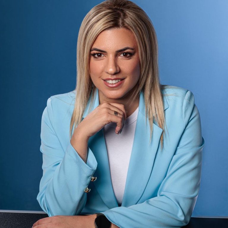Άννα Καπνιά: Νέα Αντιδήμαρχος Οικονομικών του Δήμου Αγίων Αναργύρων-Καματερού