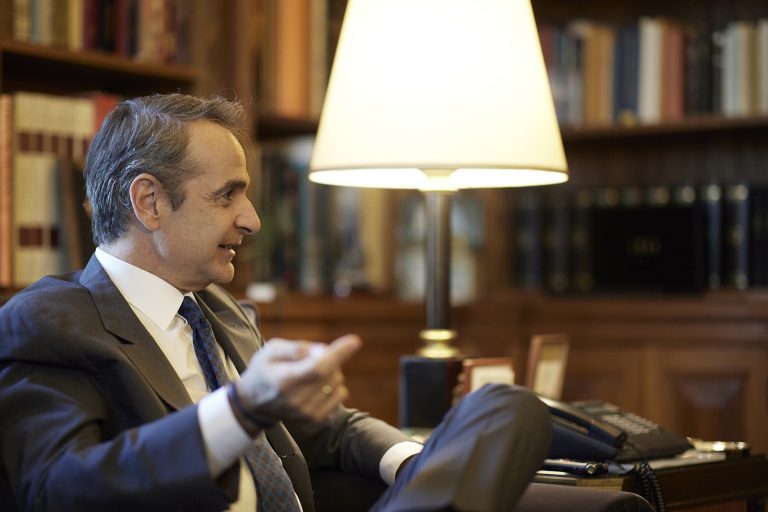 Η Ελλάδα επιστρέφει στο προσκήνιο: Συνέντευξη Μητσοτάκη στο CNBC