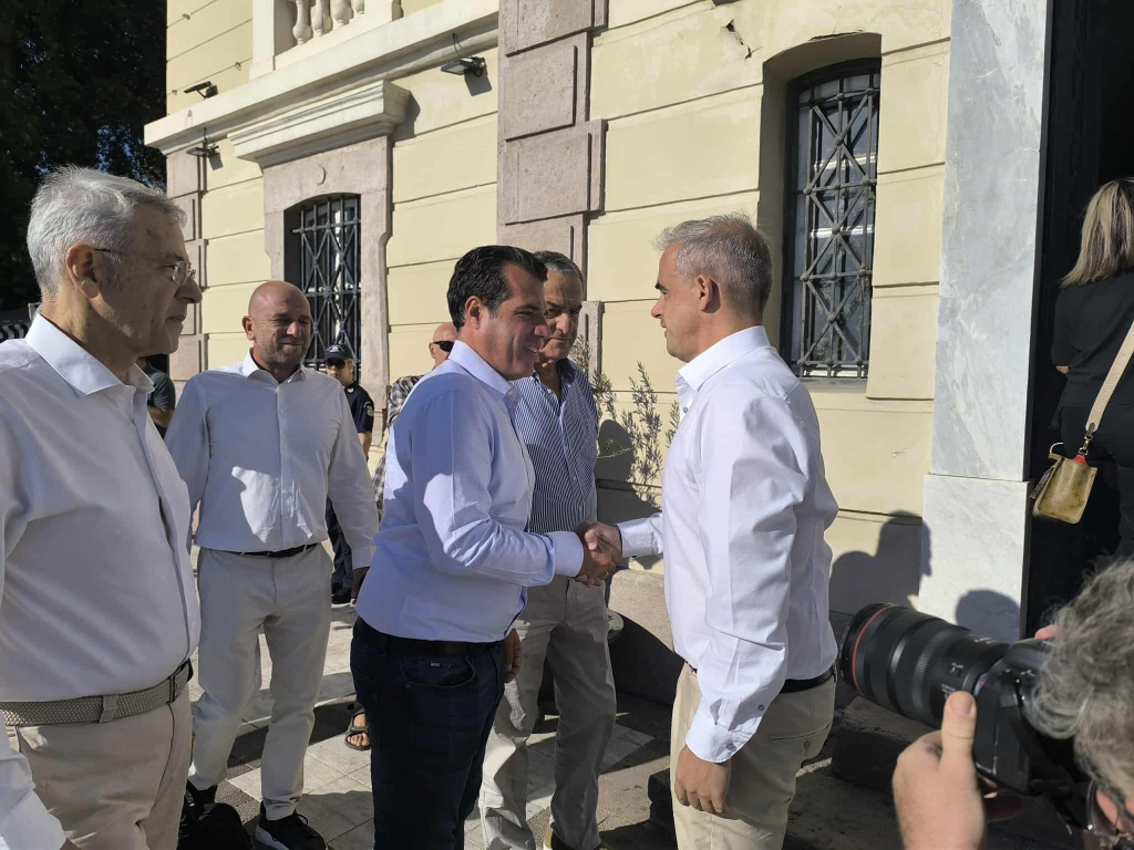 Πλεύρης – Γλυμής από τη Λέσβο: Καμία νέα επιβάρυνση για τα νησιά του Αιγαίου