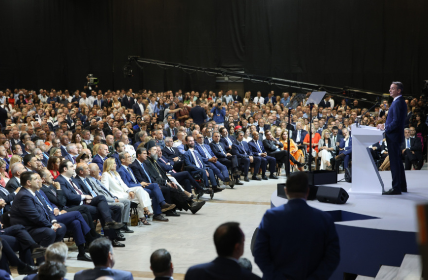 Φορολογική επανάσταση Μητσοτάκη από την ΔΕΘ