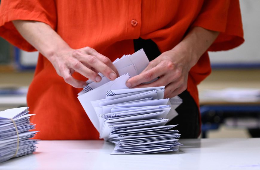 δημοσκοπηση