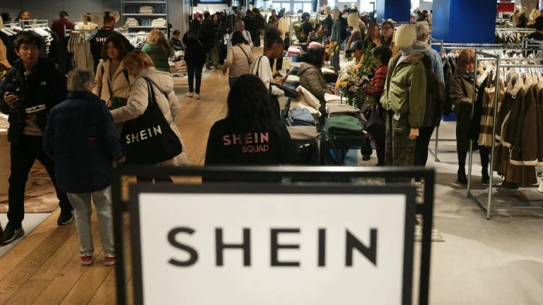 SHEIN: Αναβρασμός στη Γαλλία για το σκάνδαλο με τις παιδικές κούκλες του σεξ – Μετά το μπλόκο, ζητά κυρώσεις από την ΕΕ