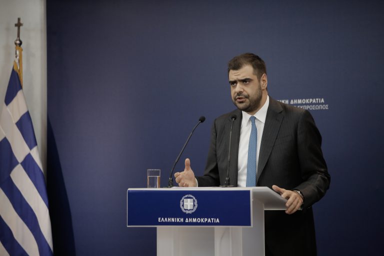 Μαρινάκης για την παρουσίαση του βιβλίου Τσίπρα: Αποτυχημένο reunion, η κοινωνία δεν ενδιαφέρεται για παρωχημένα συνθήματα