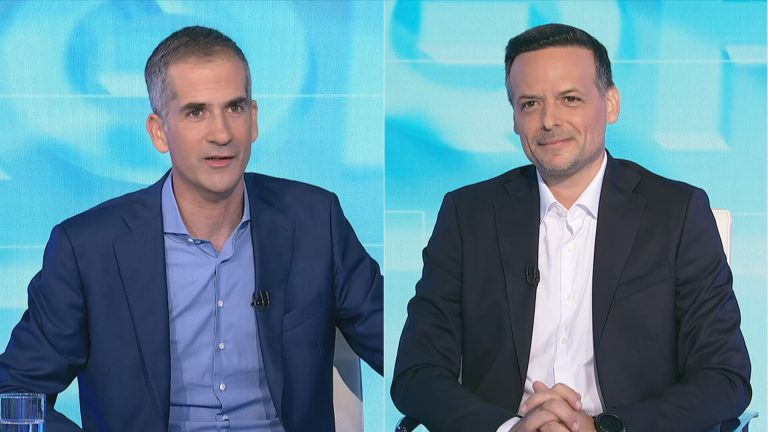 Δούκασ