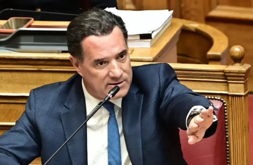 Γεωργιάδης για την ακύρωση ραντεβού ογκολογικών ασθενών λόγω της κατάληψης του αεροδρομίου από αγρότες στις 08/12: Όσα δίκια και να έχουν, υπάρχουν όρια