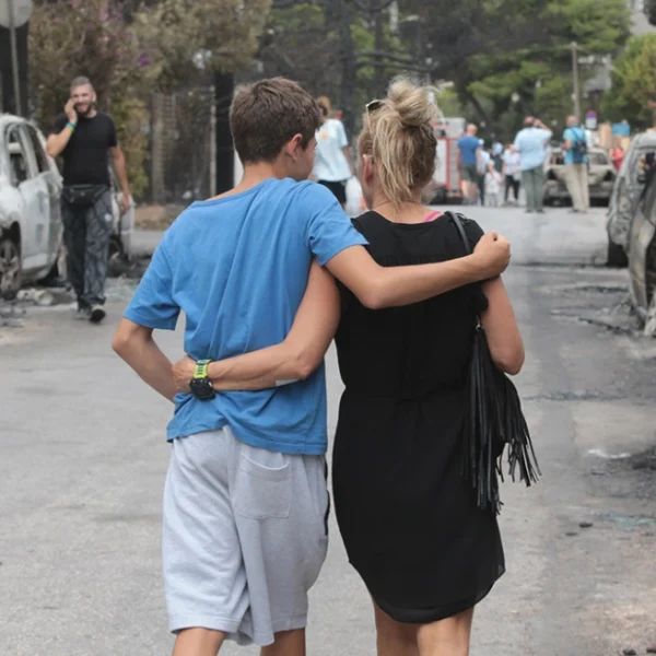 Σύνταξη 1.700 ευρώ για τους πληγέντες στο Μάτι και στη Μάνδρα ανακοίνωσε το υπουργείο Οικονομικών