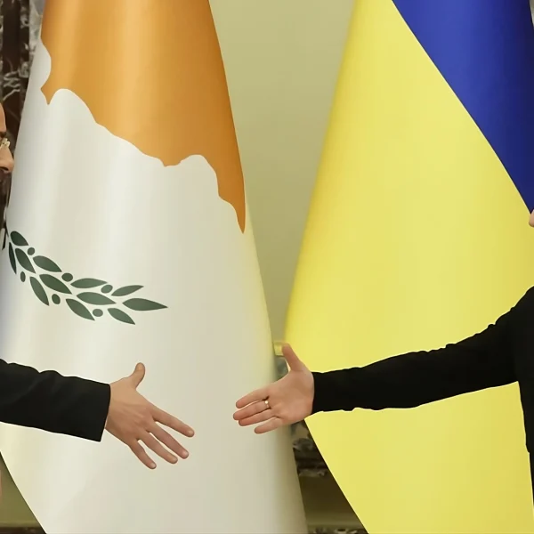 Χριστοδουλίδης από Κίεβο: Ξέρουμε τι σημαίνει εισβολή, πρώτη προτεραιότητα η στήριξη της Ουκρανίας