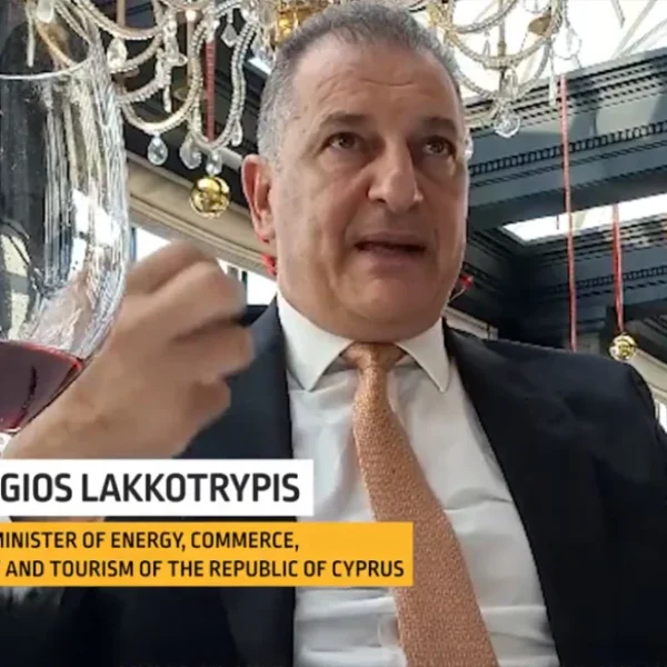 Καταθέτει ο Λακκοτρύπης για το βίντεο με τις μίζες στην Κύπρο: Είναι συρραφή άσχετων συζητήσεων