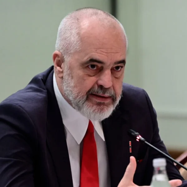 Ο Έντι Ράμα σπούδασε στο Χάρβαρντ με ελληνική υποτροφία