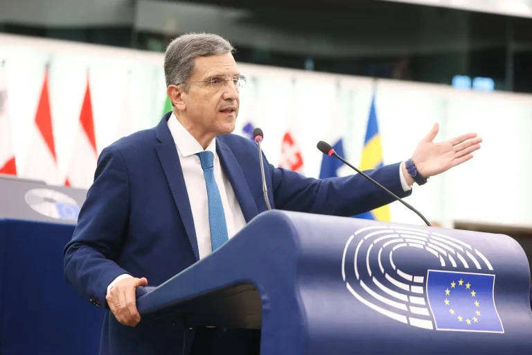 Ο ρόλος κλειδί του Γιώργου Αυτιά στον Ευρωπαϊκό Προϋπολογισμό 2027 και οι ευρύτερες προεκτάσεις για την Ελλάδα
