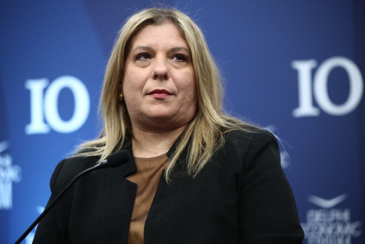 Μ. Συρεγγέλα: Υπέβαλε αναφορά στη Βουλή κατά της Ζ. Κωνσταντοπούλου