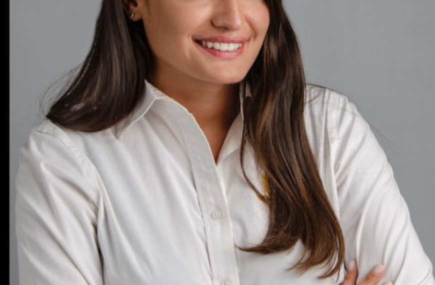 Ολυμπία Τουμαζάτου: η Πρόεδρος που επανέφερε την OΝΝΕΔ στο προσκήνιο της Δυτικής Αθήνας