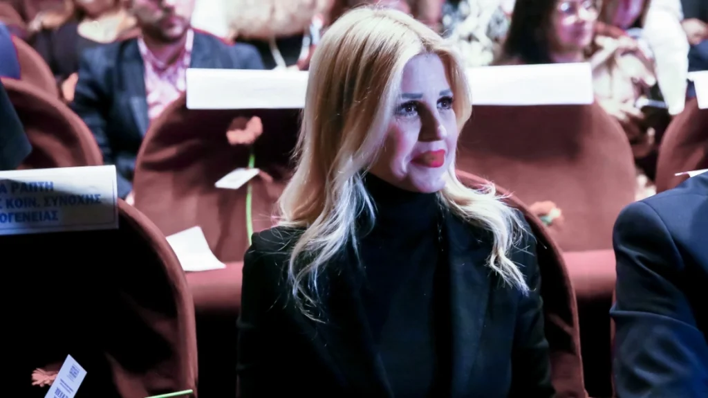 Έλενα Ράπτη: Σε όλη τη χώρα οι Νταντάδες της Γειτονιάς από τον Μάρτιο ράπτη