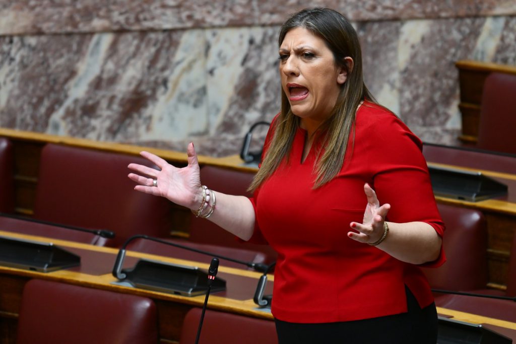 Kαταγγελίες από υπάλληλο της Πλεύσης Ελευθερίας για «απλήρωτους μισθούς» και «εργασιακό μπούλινγκ» από την Κωνσταντοπούλου