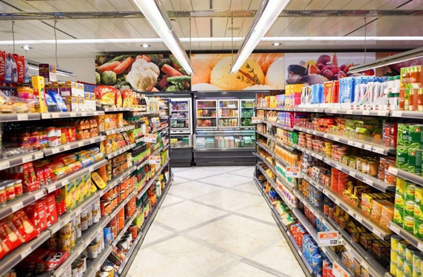 Τα 61 προϊόντα με το «πολεμικό» πλαφόν – Από ρύζι και ψωμί του τοστ ως πάνες και τροφές για γάτες στη λίστα