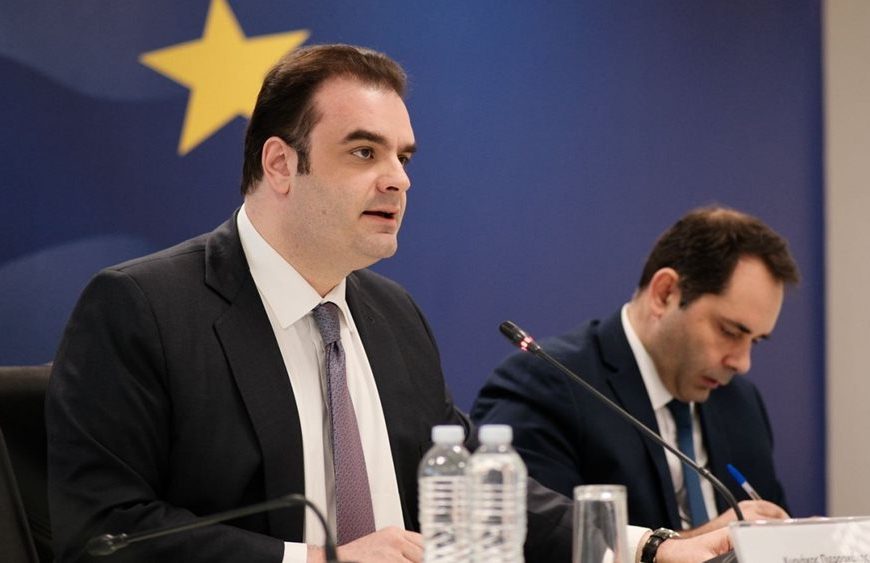 Δείτε πίνακες και παραδείγματα με τα μέτρα για fuel pass, diesel κίνησης και ακτοπλοϊκά εισιτήρια