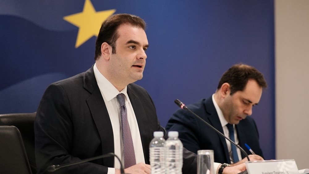 Δείτε πίνακες και παραδείγματα με τα μέτρα για fuel pass, diesel κίνησης και ακτοπλοϊκά εισιτήρια