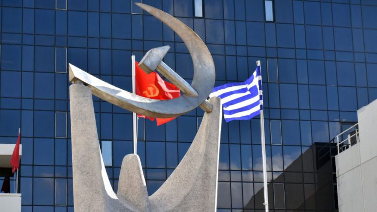 Οι επικίνδυνες υπεραπλουστεύσεις του ΚΚΕ σχετικά με την αποστολή ελληνικών δυνάμεων στη Κύπρο