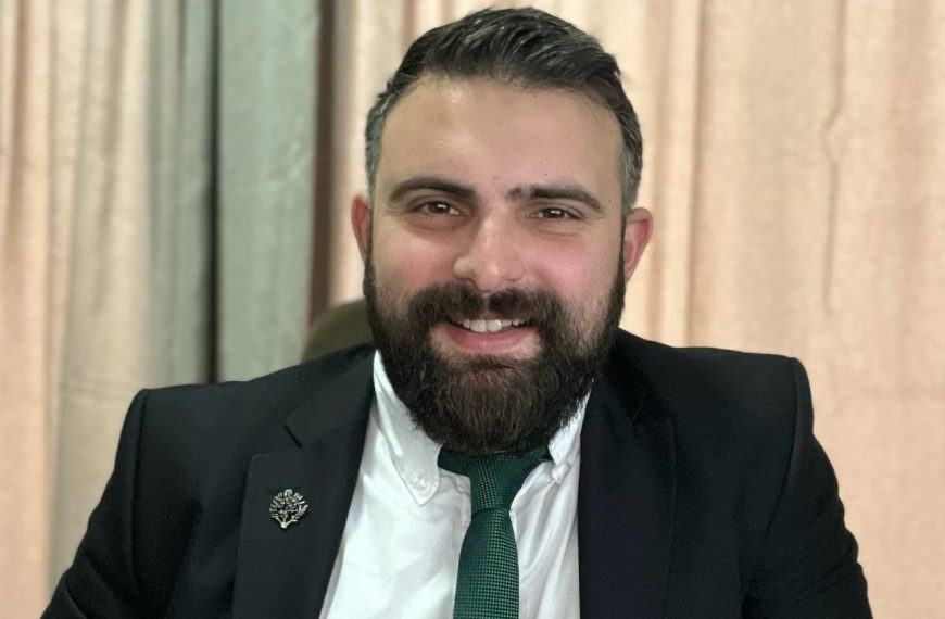 Κυκλοφόρησε «Ο Αρχιτέκτονας της Επιβολής»: Το νέο βιβλίο του Δρ. Ανάργυρου Σίδερη