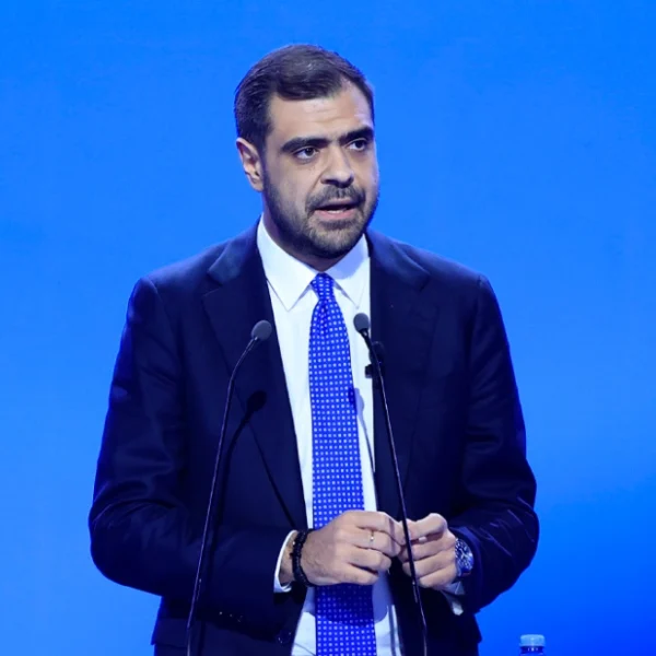 Μαρινάκης: Αυτονόητος ο σεβασμός Μητσοτάκη σε Σαμαρά και Καραμανλή, η κριτική όμως που ασκούν δεν είναι πάντα δίκαιη
