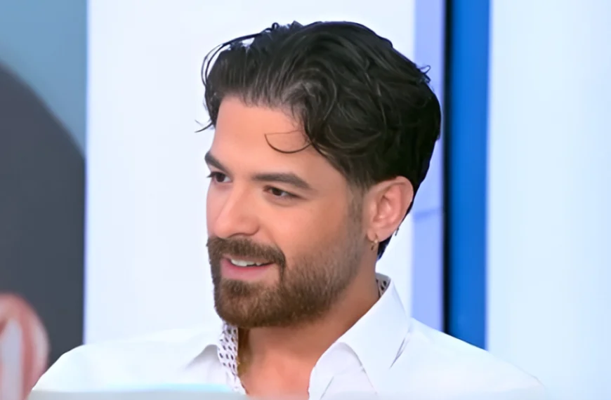 Πέντε επεμβάσεις στο χέρι και δύο στο μάτι έκανε ο Άρης Μουγκοπέτρος μέσα σε 11 μήνες από το ατύχημά του και όπως αποκάλυψε, το δεξί του μάτι πλέον βλέπει κατά 15%.