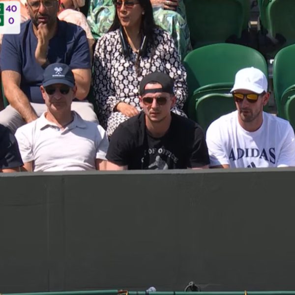 Τον αγώνα της Μαρίας Σάκκαρη στο Wimbledon παρακολούθησε ο Κυριάκος Μητσοτάκης