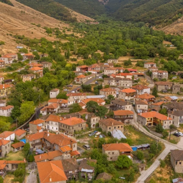 Επιδότηση έως 10.000 ευρώ για νέα αρχή στην Περιφέρεια: Ποιοι μπορούν να πάρουν τα χρήματα και πότε ανοίγουν οι αιτήσεις