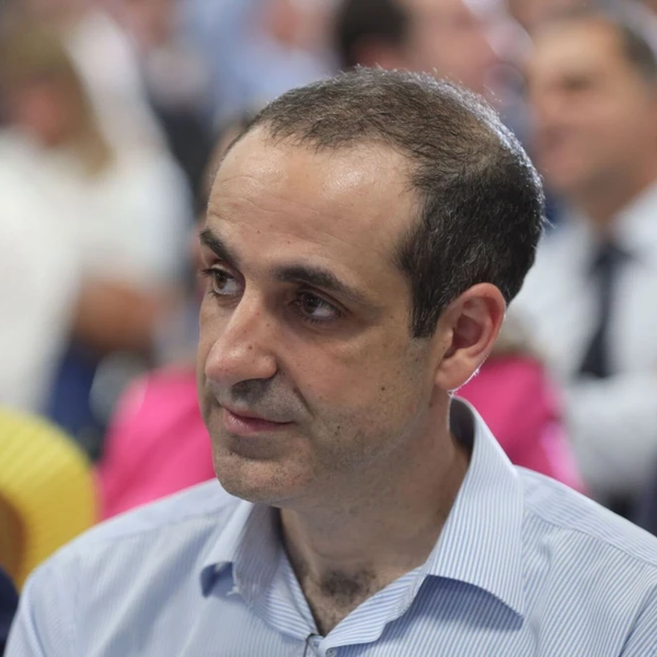 Ελευθεριάδης – Δημητριάδης: Όταν η κριτική ξεπερνά τα όρια της τεκμηρίωσης