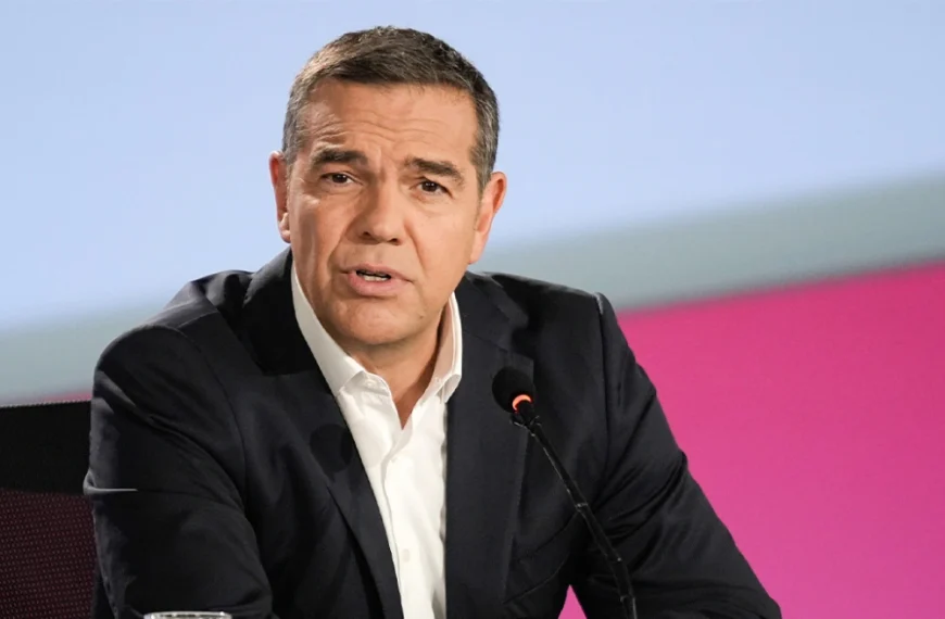 Τσίπρας: Σκληρή αντιπαράθεση με τη ΝΔ με αιχμές για Τέμπη, ΟΠΕΚΕΠΕ και κοινωνικό κράτος