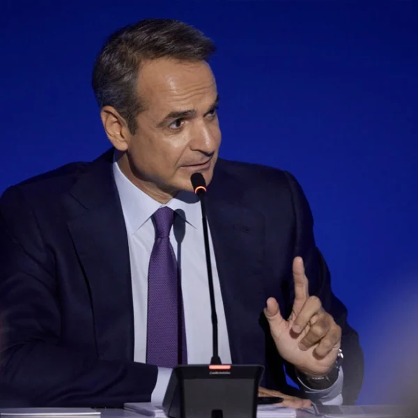 ΔΕΘ: Το μεγάλο οικονομικό πακέτο Μητσοτάκη: Αυξήσεις στον κατώτατο μισθό, ελαφρύνσεις για επιχειρήσεις, «μπόνους» στους συνταξιούχους και ειδικό σχέδιο για τους αγρότες