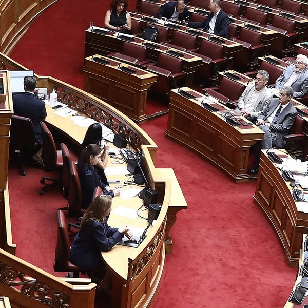 Συνταγματική Αναθεώρηση: Η Ελλάδα κοιτάζει μπροστά