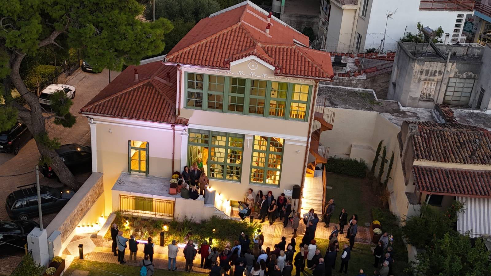 Το Forum Νέων Αμαρουσίου πρωτοπορεί: Αποκτά το δικό του σπίτι στη Βίλα Κασταλία