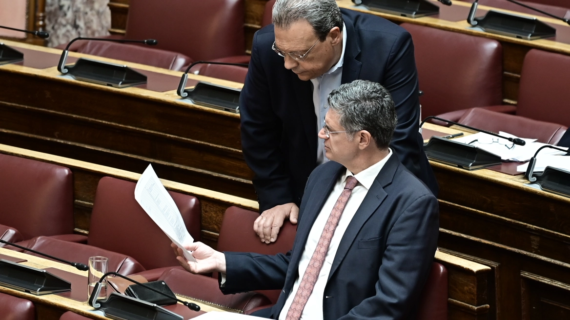 Παραιτήθηκε και επίσημα από βουλευτής ο Διονύσης Καλαματιανός μετά τα «καρφιά» του ΣΥΡΙΖΑ 3 kalamatianos1